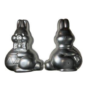 Vintage 1984 Wilton Bunny Cake Pan Mold With Drum Aluminum Easter Bakeware C75